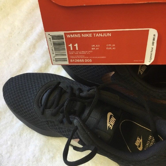 Nike Tanjun Women's Athletic Shoes 812655005 NWB - Picture 7 of 8